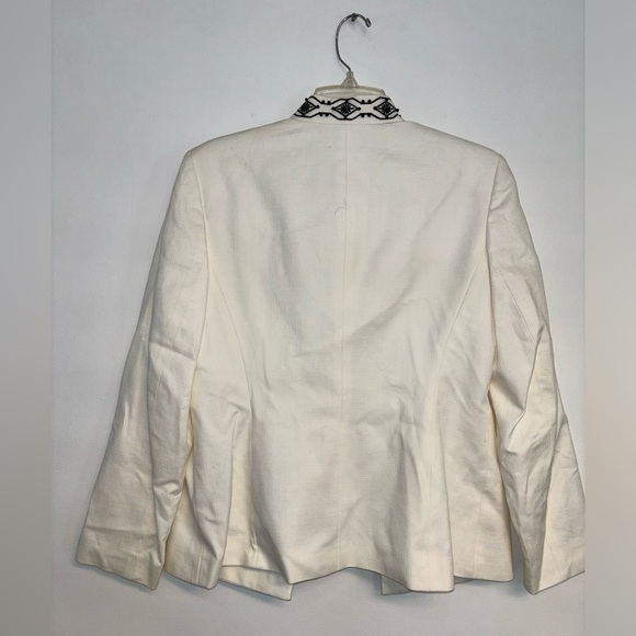 Talbots embellished white jacket 10 petites Open front Black trim cotton Blazer - Picture 5 of 8